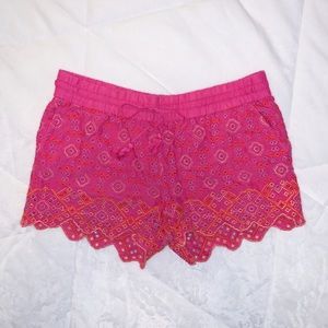 LIKE NEW shorts from Vineyard Vines